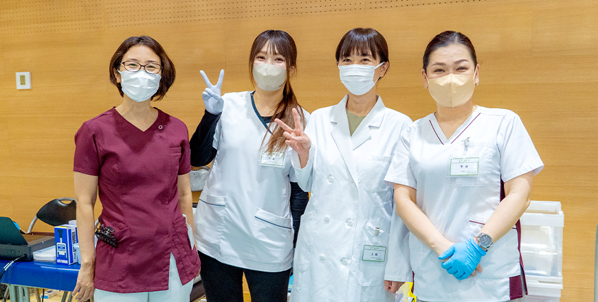 健診のスタッフ、スナップ写真