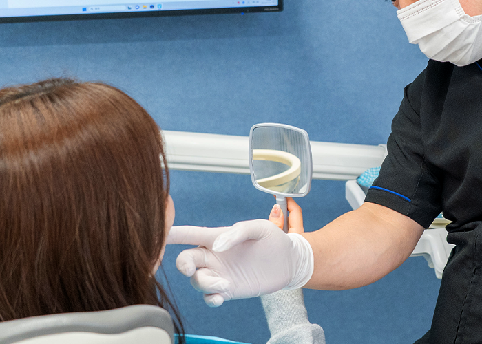 セラミック治療の治療風景