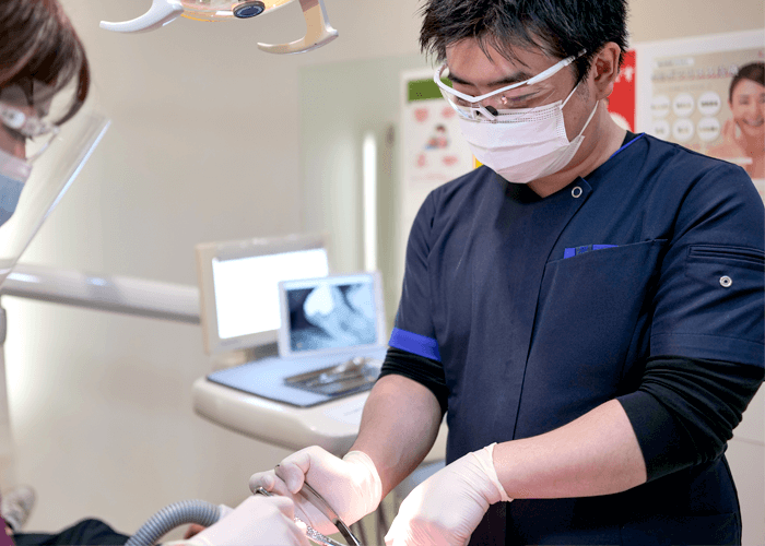 親知らずの治療風景